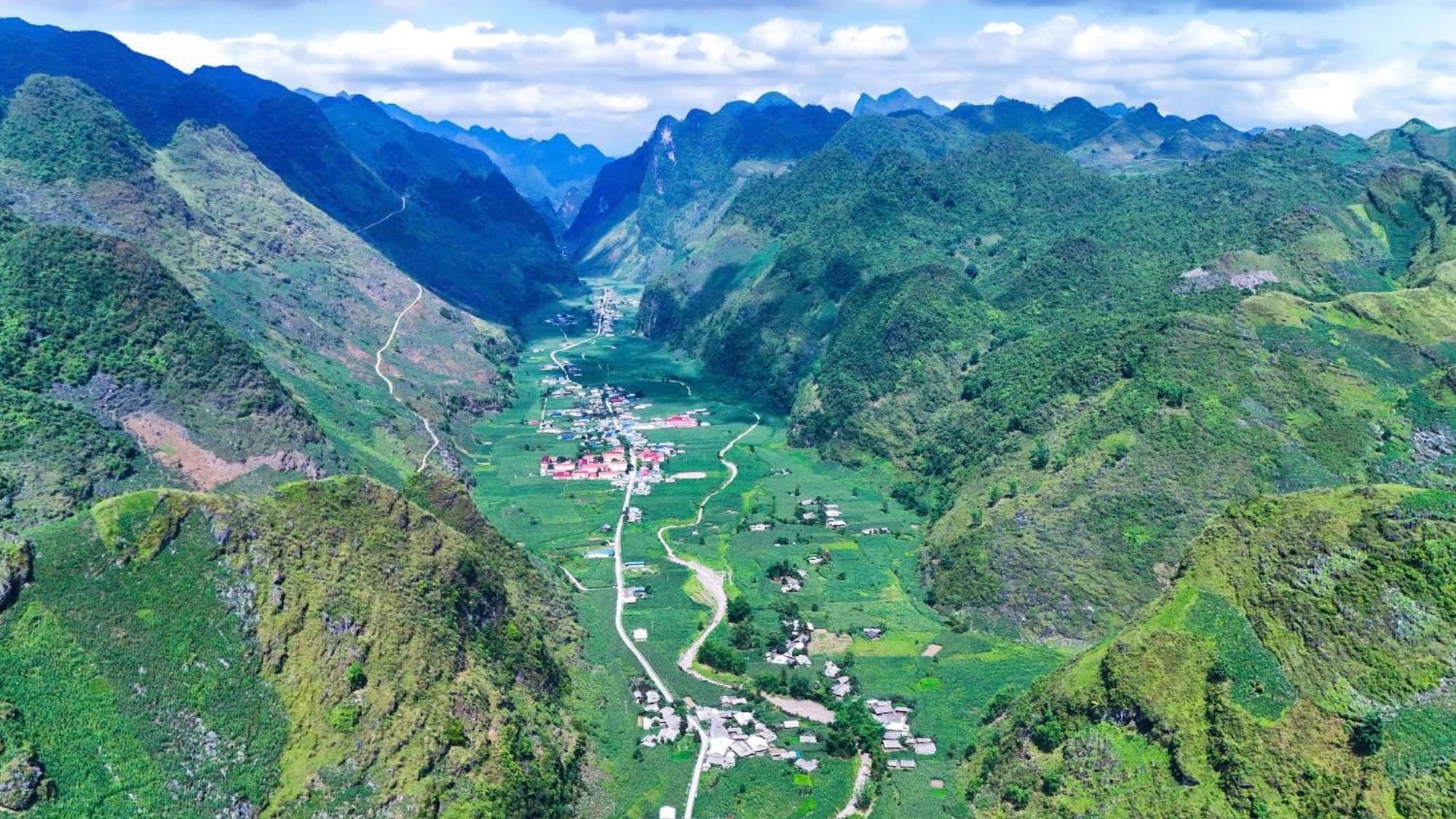 Thuy Anh Hotel Ha Giang Exterior photo