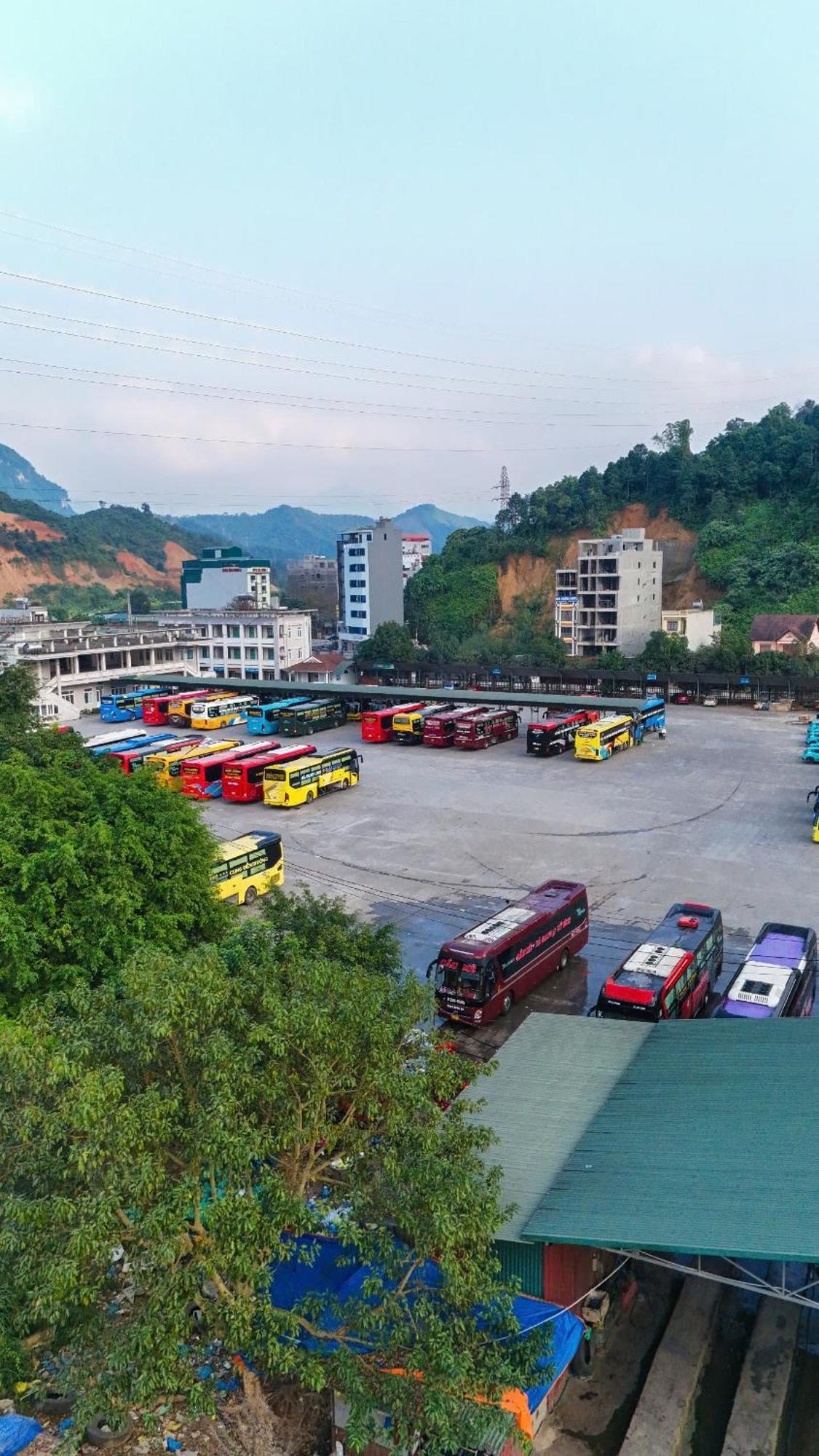 Thuy Anh Hotel Ha Giang Exterior photo