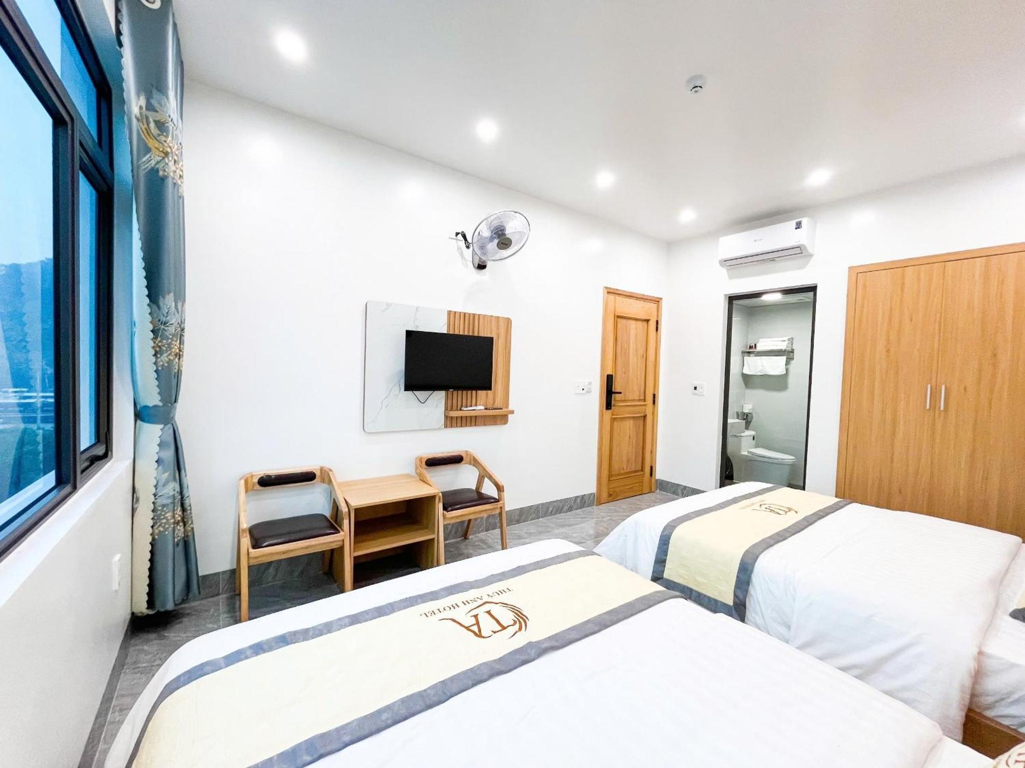 Thuy Anh Hotel Ha Giang Exterior photo