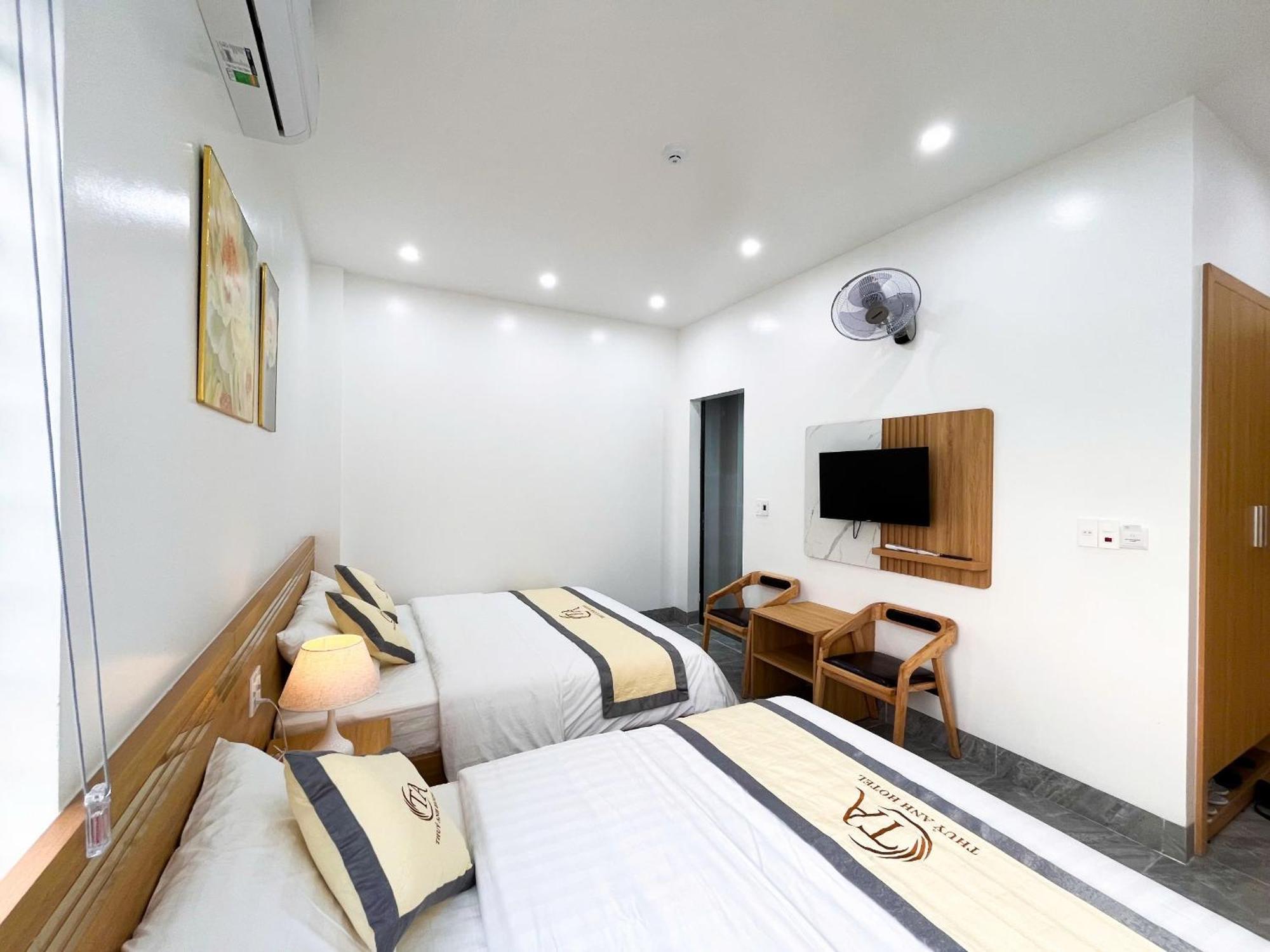 Thuy Anh Hotel Ha Giang Exterior photo