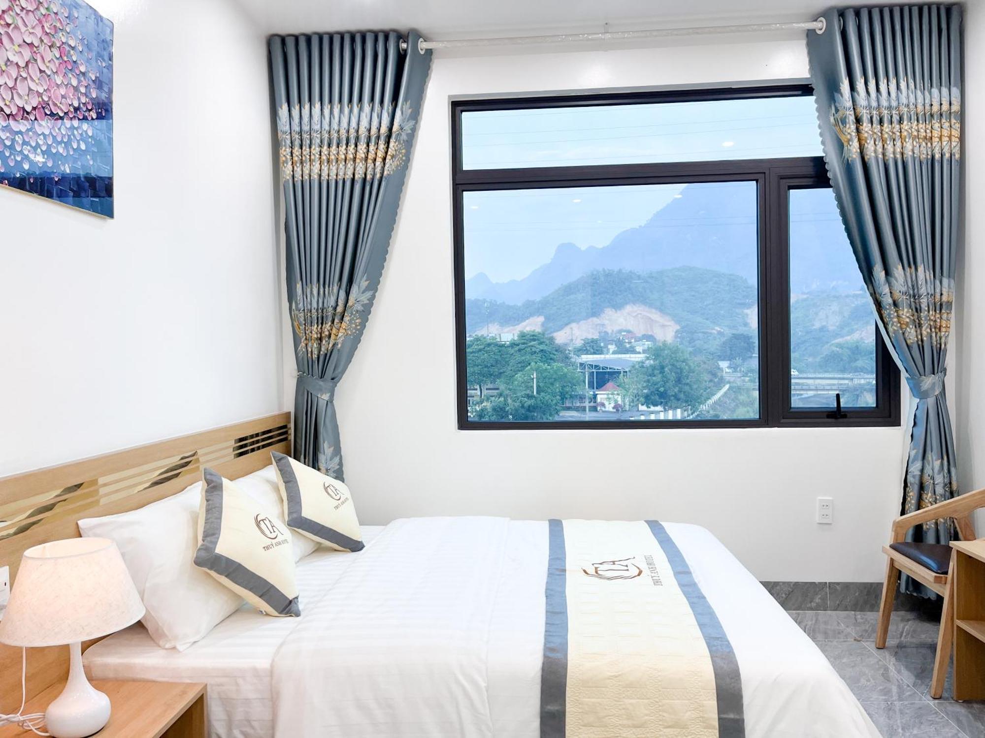 Thuy Anh Hotel Ha Giang Exterior photo