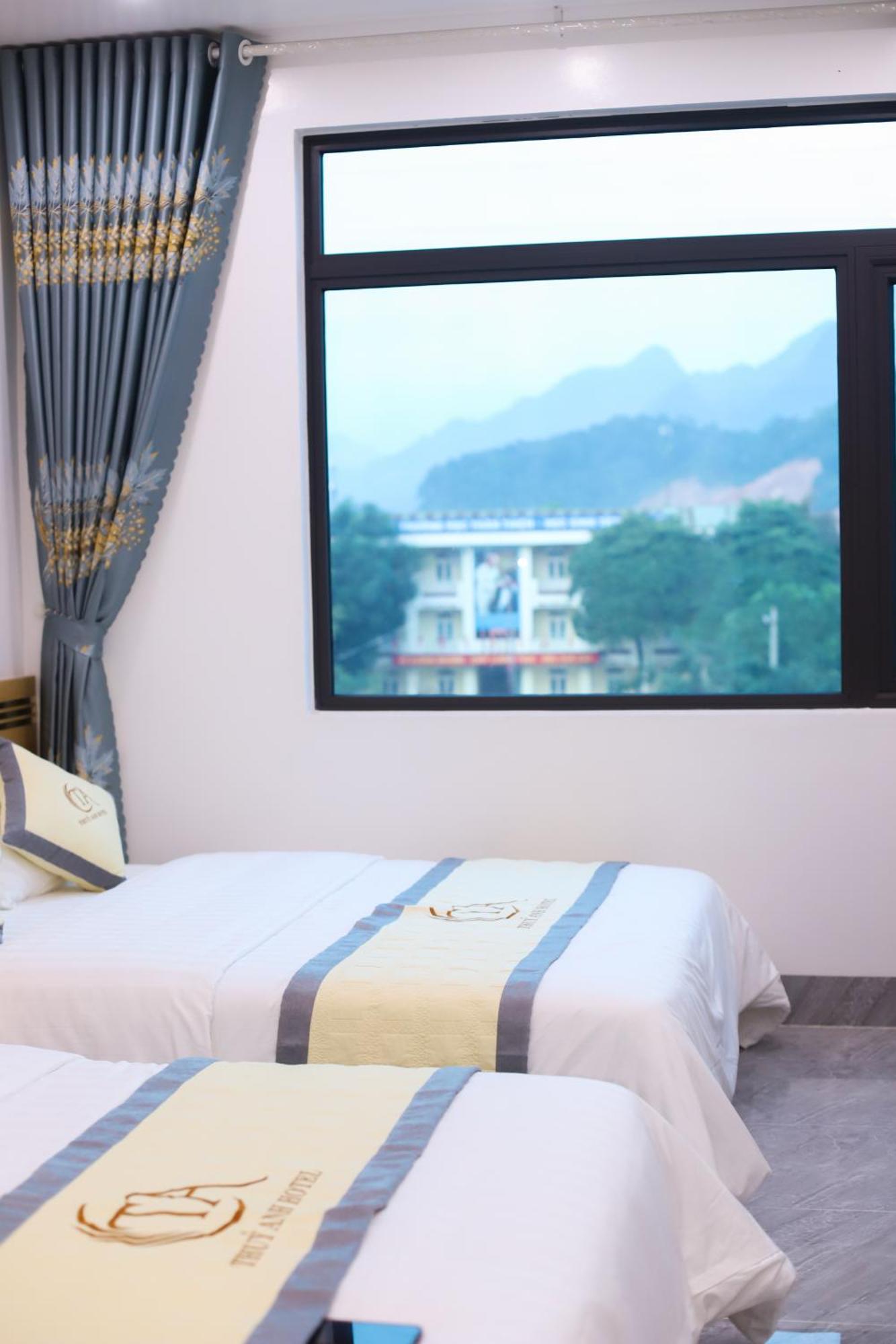 Thuy Anh Hotel Ha Giang Exterior photo